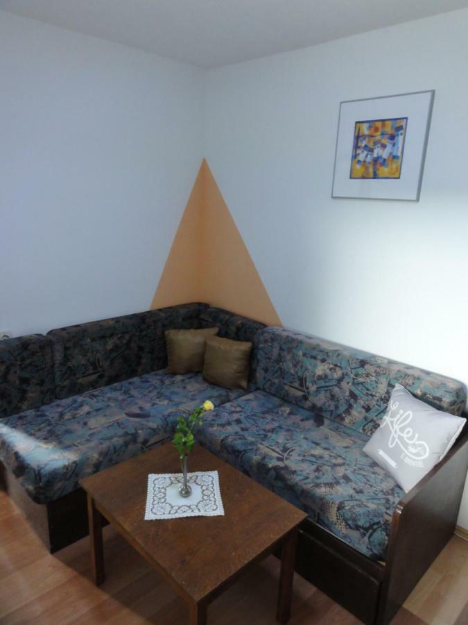 Apartman Pilcik Vir Bagian luar foto